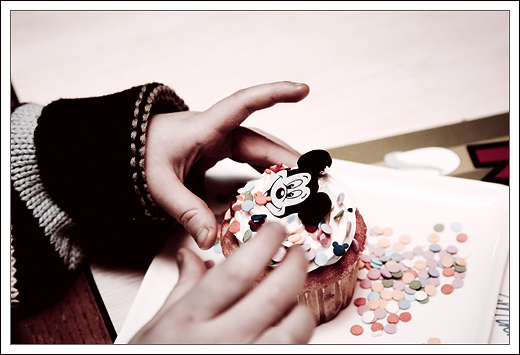 [ace of cakes]