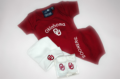 [the coming home outfit]